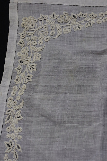 アンティークレース　dentelle antique　mouchoir 刺繍生地　lots 1 .FR a l'epoque