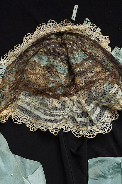 アンティークレース　dentelle antique　ボネ リボン付き .FR a l'epoque