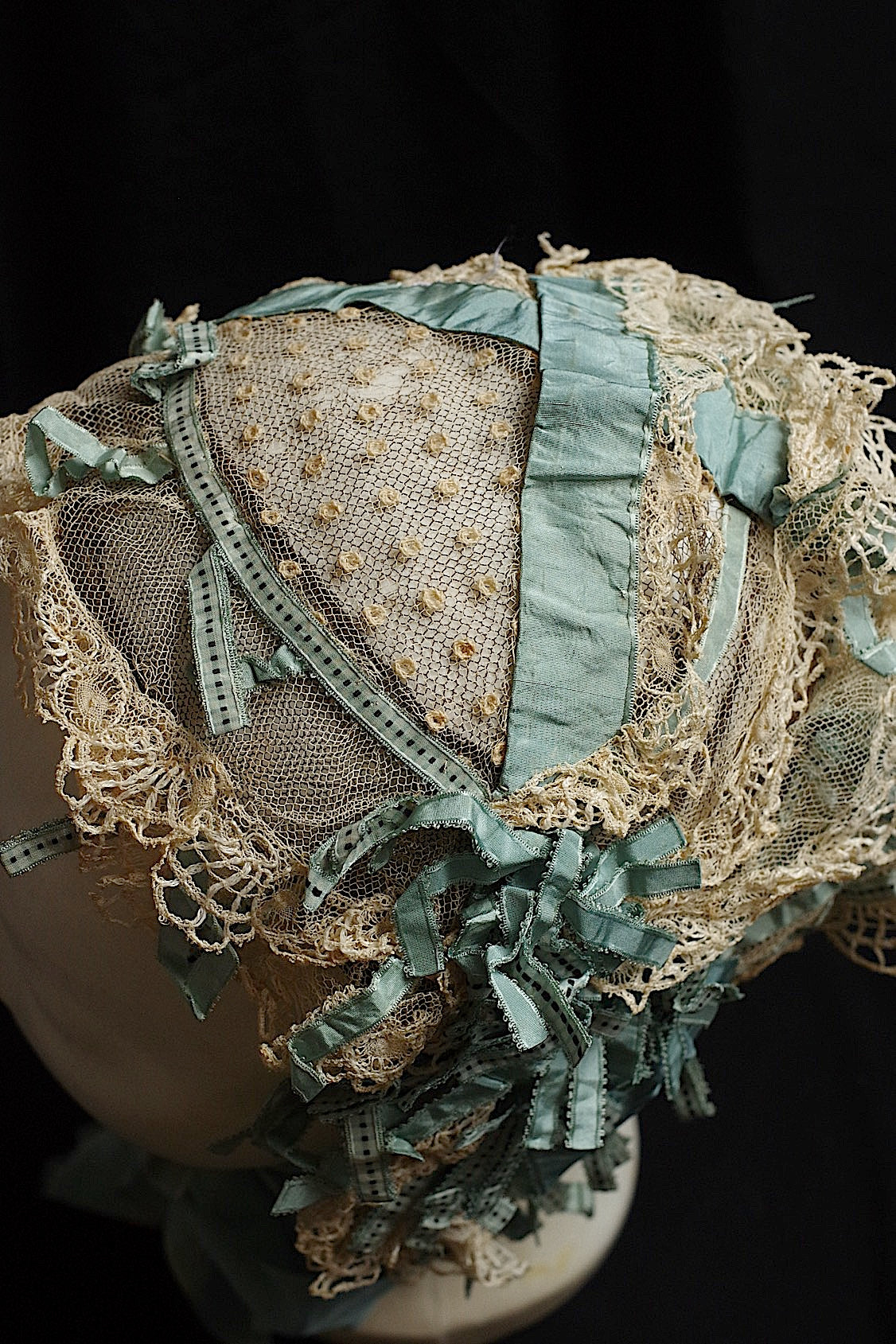 アンティークレース　dentelle antique　ボネ リボン付き .FR a l'epoque