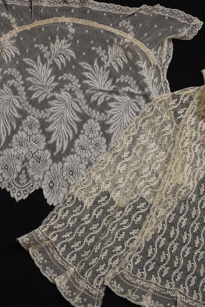 アンティークレース