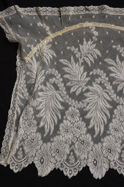 アンティークレース　dentelle antique レースハギレlot .FR a l'epoque