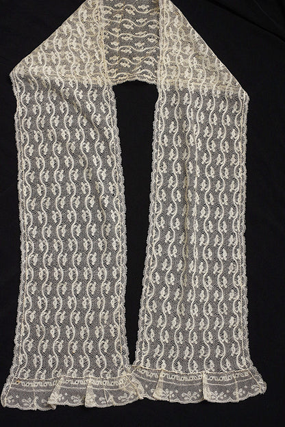 アンティークレース　dentelle antique レースハギレlot .FR a l'epoque