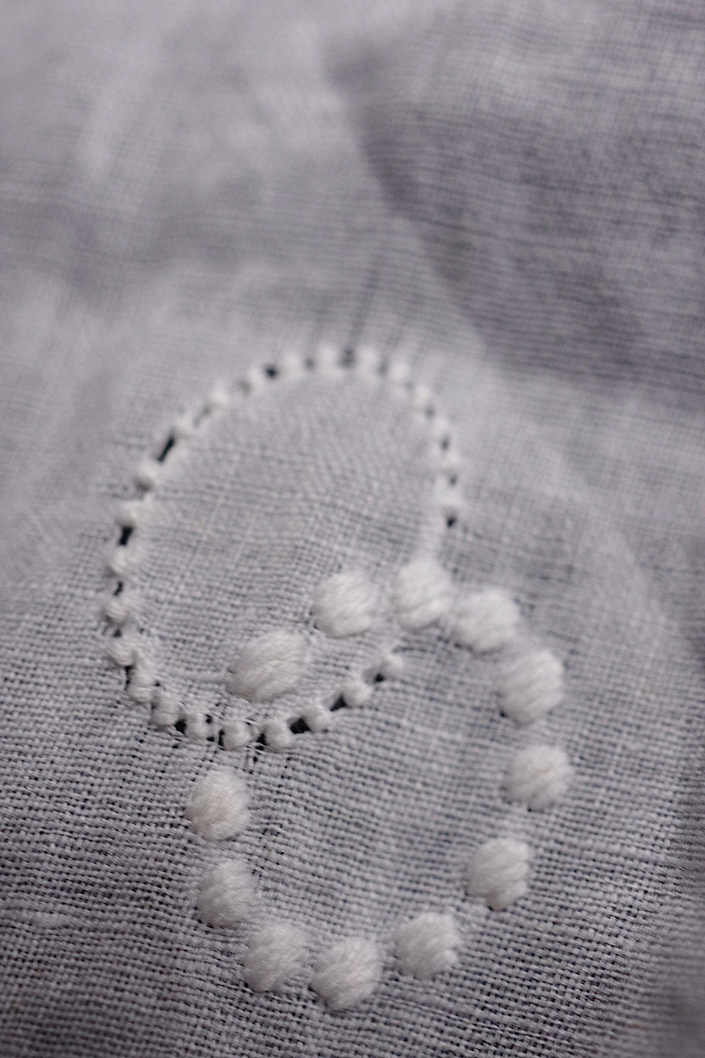 アンティークレース　dentelle antique　エプロン2つ .FR a l'epoque