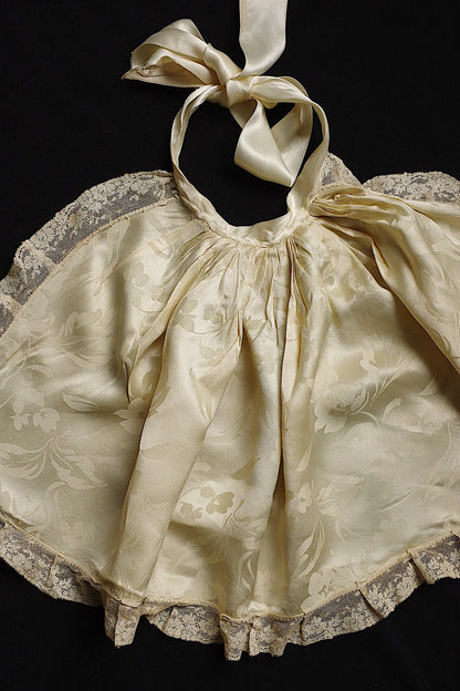 アンティークレース　dentelle antique　エプロン2つ .FR a l'epoque