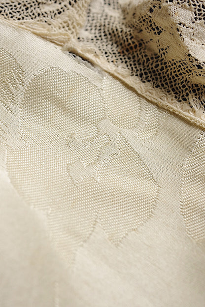 アンティークレース　dentelle antique　エプロン2つ .FR a l'epoque