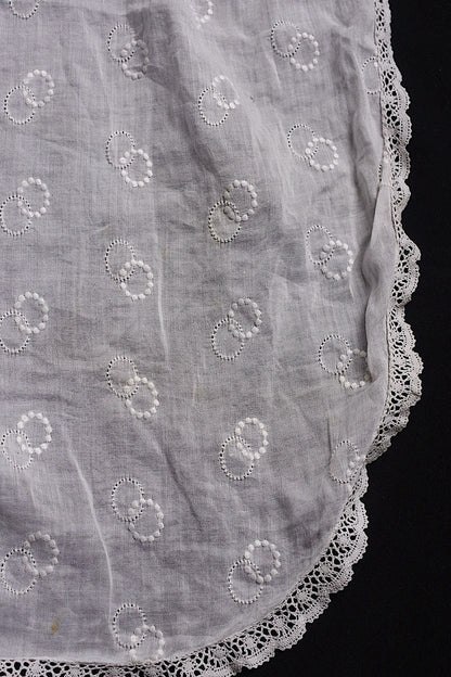 アンティークレース　dentelle antique　エプロン2つ .FR a l'epoque