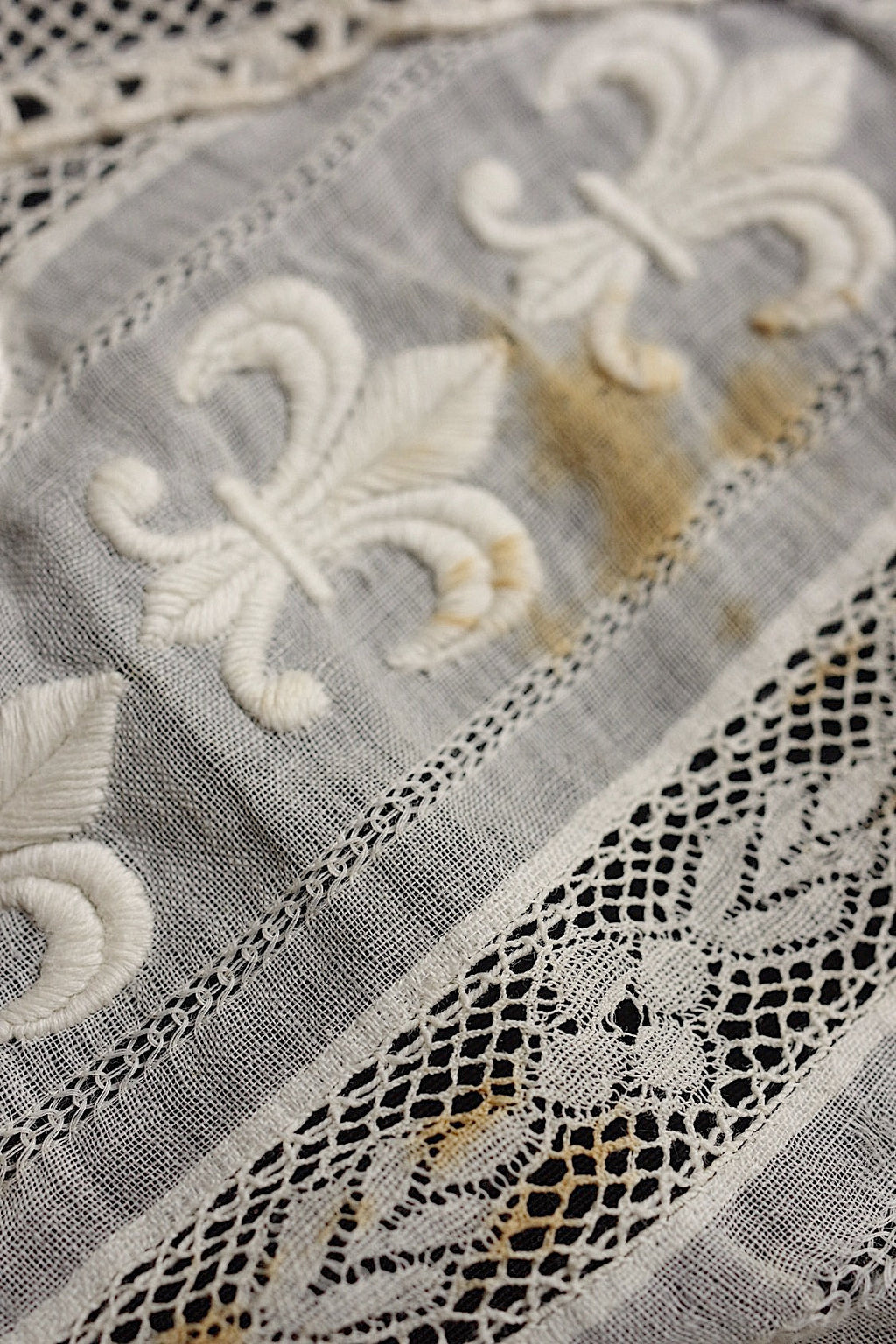 アンティークレース　dentelle antique　刺繍　lot1 .FR a l'epoque