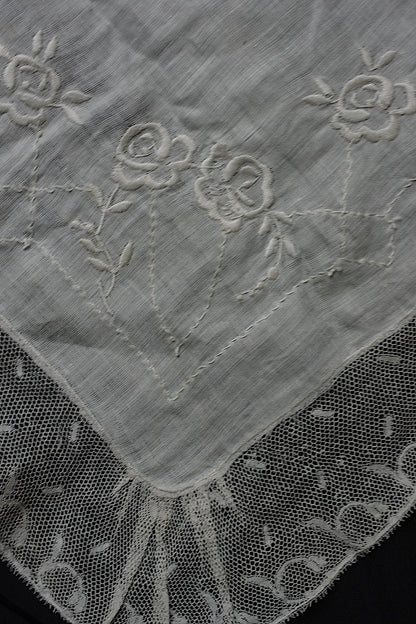 アンティークレース　dentelle antique　カットワークレース　刺繍　素材用 .FR a l'epoque