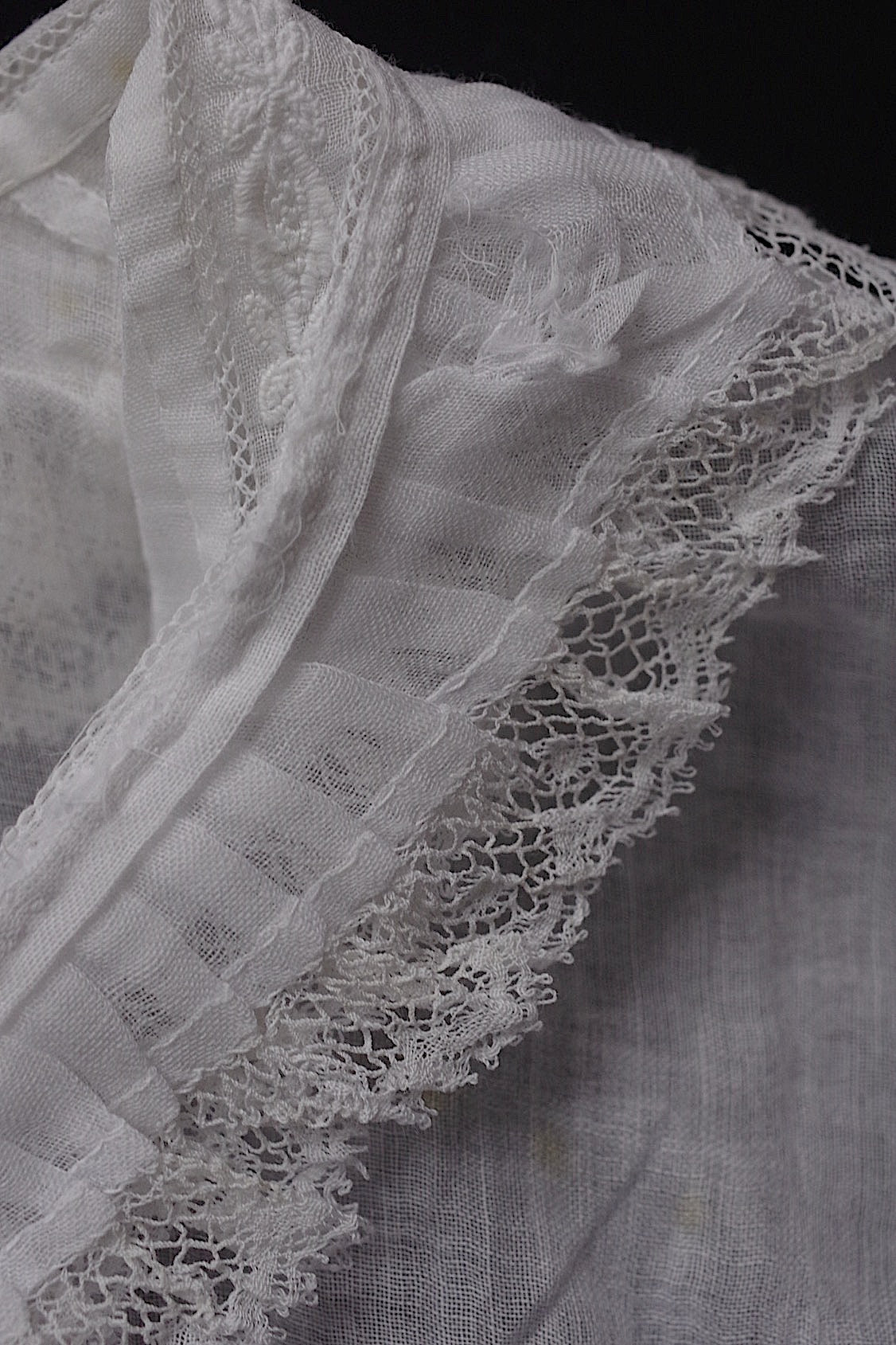 アンティークレース　dentelle antique　plastron など3種　素材用 .FR a l'epoque