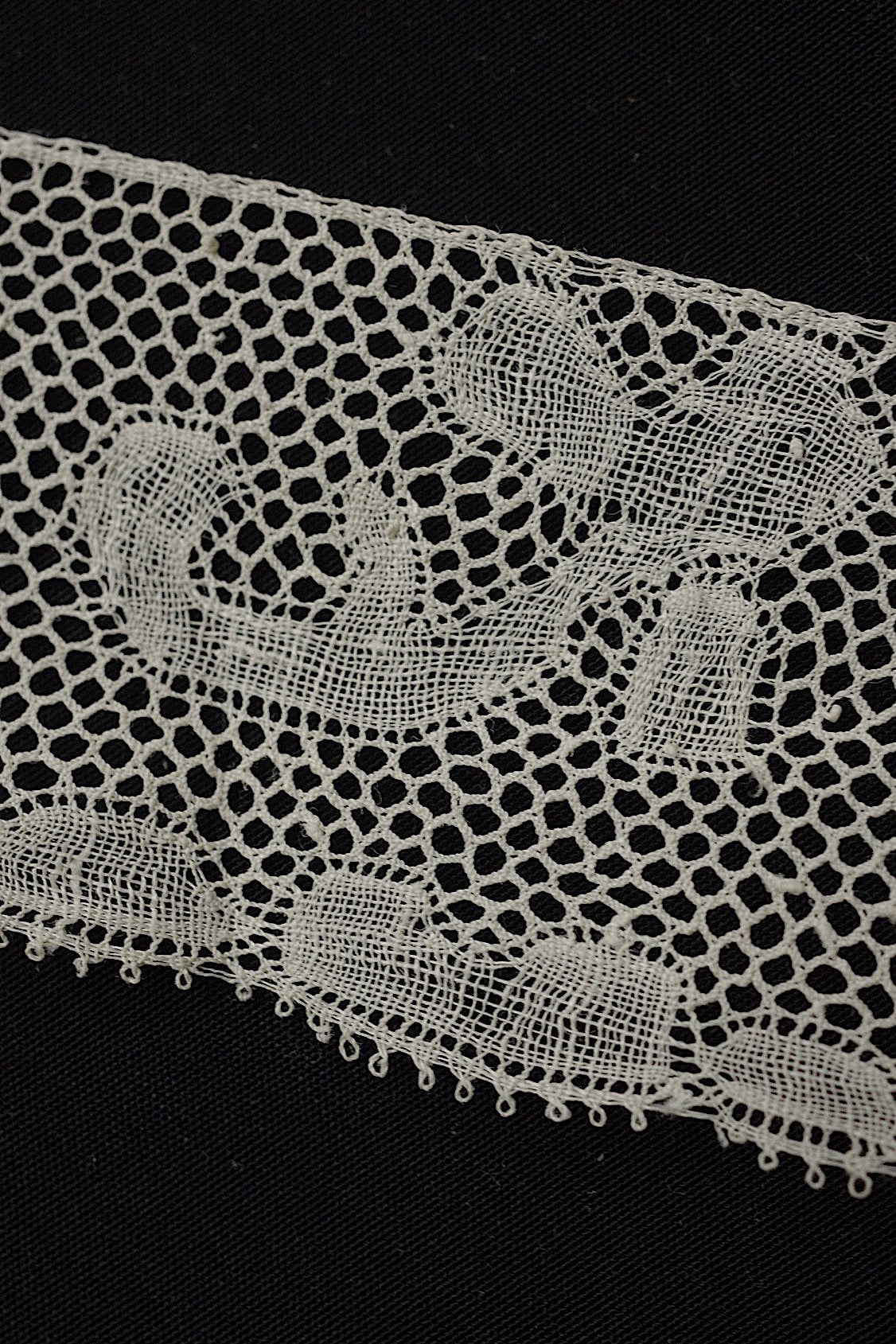 アンティークレース　dentelle antique　18cm240cm .FR a l'epoque