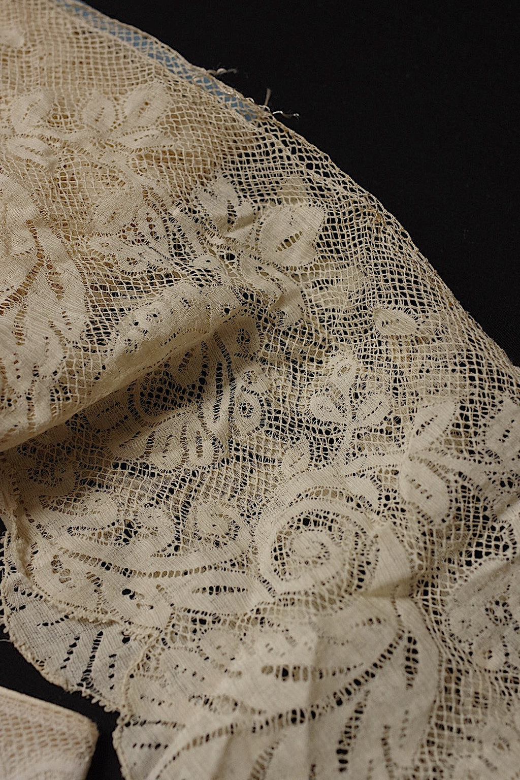 アンティークレース　dentelle antique　225cm 670cm .FR a l'epoque