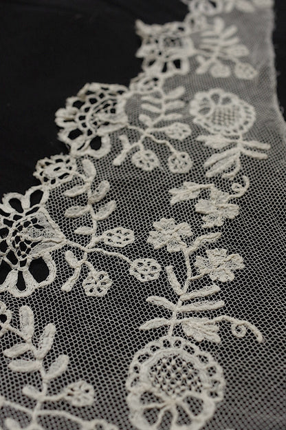 アンティークレース　dentelle antique　襟状 .FR a l'epoque