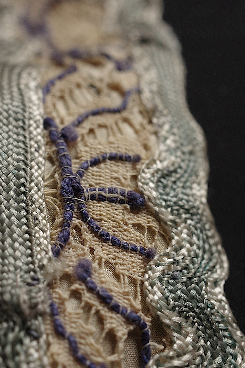 アンティークリボン　ruban antique　375cm 30cm .FR a l'epoque