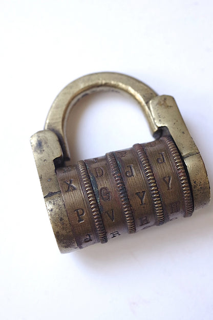 アンティーク錠　antique cadenas .FR a l'epoque