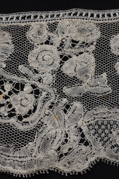 アンティークレース dentelle antique 115cm .FR a l'epoque