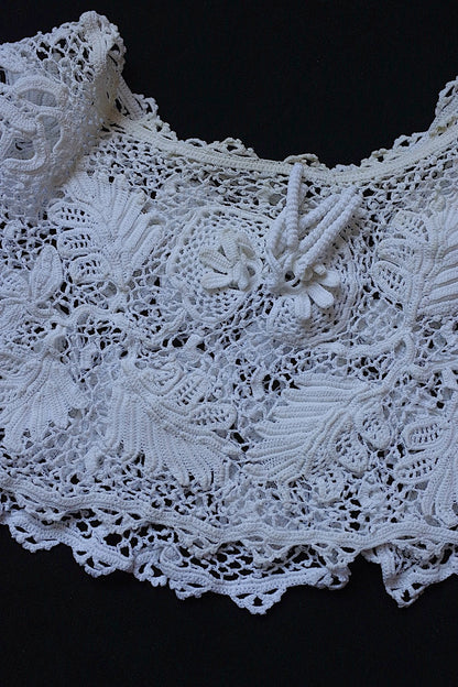 アンティークレース dentelle antique　クロシェ襟 .FR a l'epoque