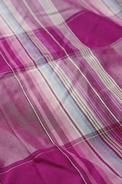 アンティーク生地  tissu antique　シルク生地 .FR a l'epoque