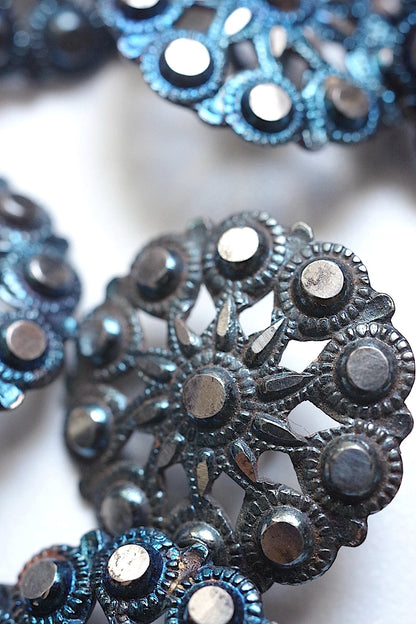 アンティークボタン　bouton antique lots 5 .FR a l'epoque