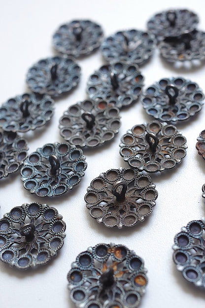 アンティークボタン　bouton antique lots 5 .FR a l'epoque