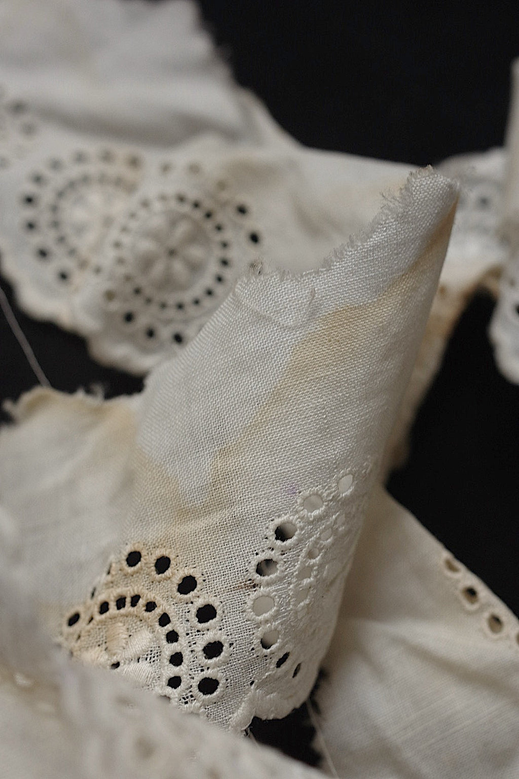 アンティークレース　dentelle antique  カットワーク lot .FR a l'epoque
