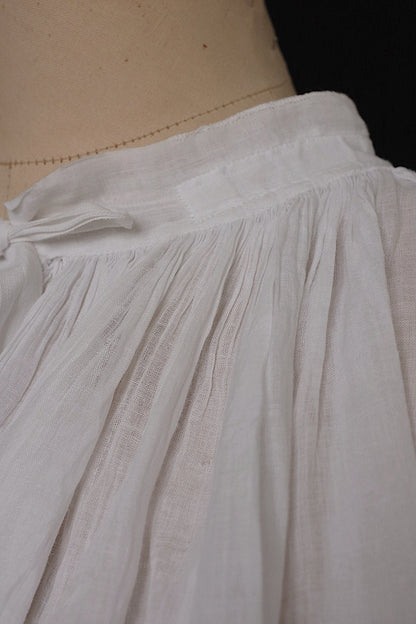 アンティーク教会チュニック　vêtement antique チャーチスモック　aube .FR a l'epoque