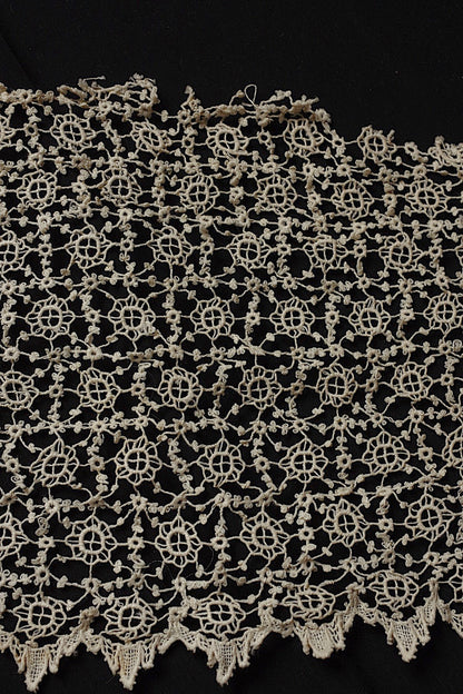 アンティークレース dentelle antique 　ハギレ素材用 lots3 .FR a l'epoque