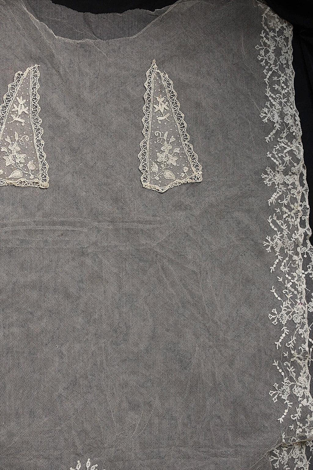 アンティークレース　dentelle atntique .FR a l'epoque