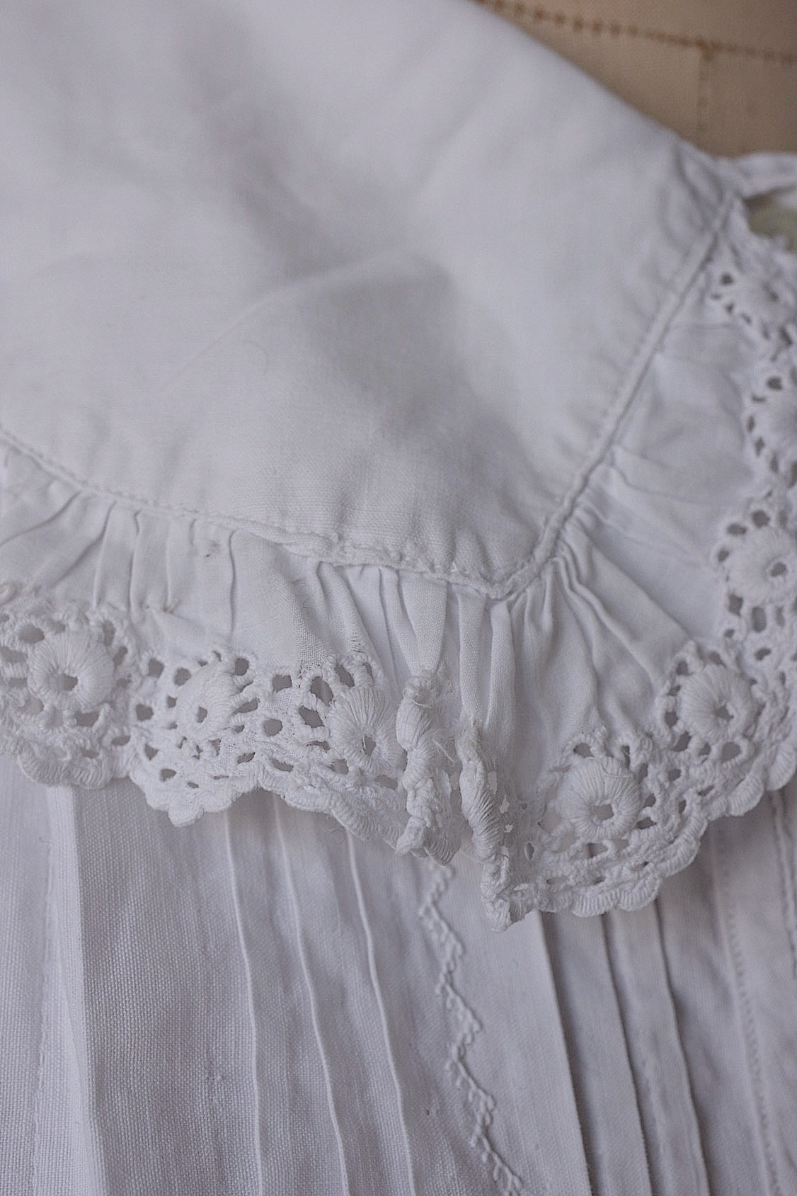 アンティークブラウス　vêtement antique blouse 2 .FR a l'epoque