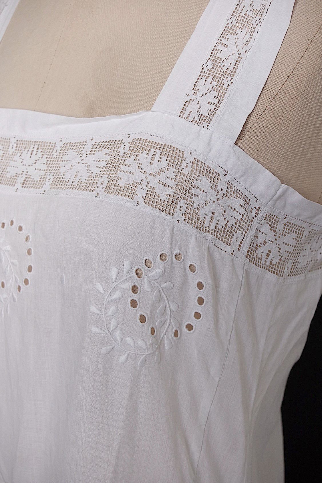 アンティークワンピース　vêtement antique robe de chambre .FR a l'epoque