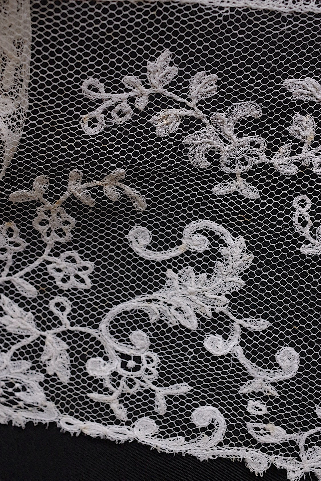 アンティークレース　dentelle antique　270cm .FR a l'epoque