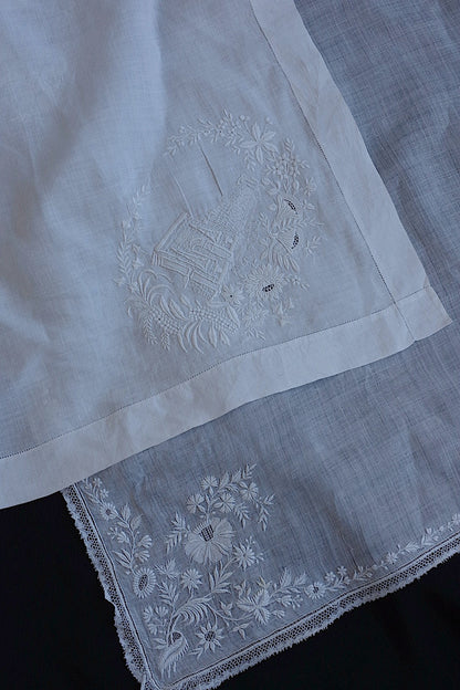 アンティーク刺繍ハンカチ　mouchoir antique 2 .FR a l'epoque