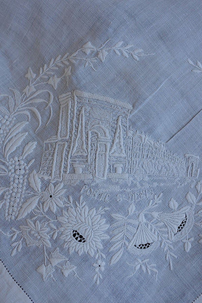 アンティーク刺繍ハンカチ　mouchoir antique 2 .FR a l'epoque