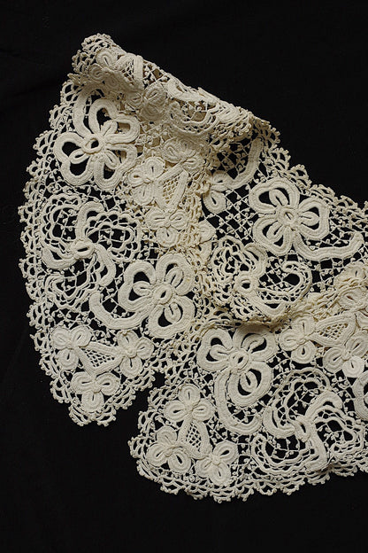 アンティークレース　dentelle antique  antique lace　クロシェ襟 .FR a l'epoque