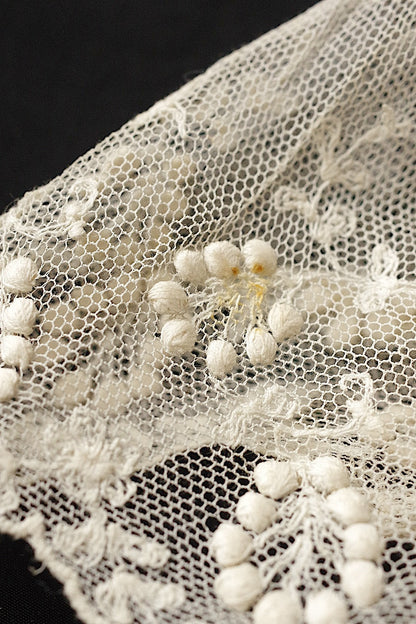 アンティークレース　dentelle antique  antique lace　ジャボ .FR a l'epoque