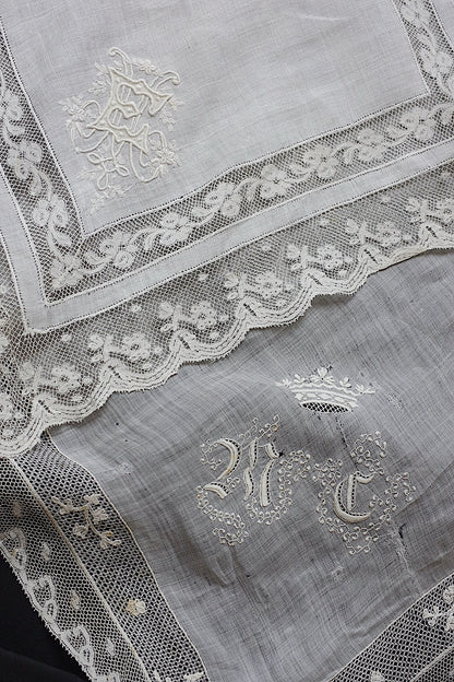 アンティーク刺繍ハンカチ　dentelle antique  antique lace　1 .FR a l'epoque