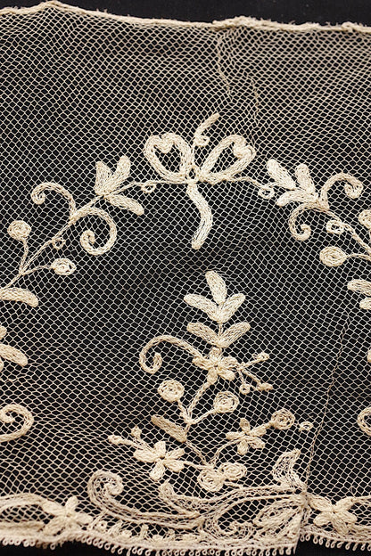 アンティークレース　antique dentelle 217cm .FR a l'epoque