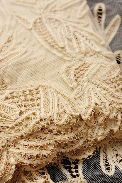 アンティークレース　antique dentelle　幅34cm par2m .FR a l'epoque