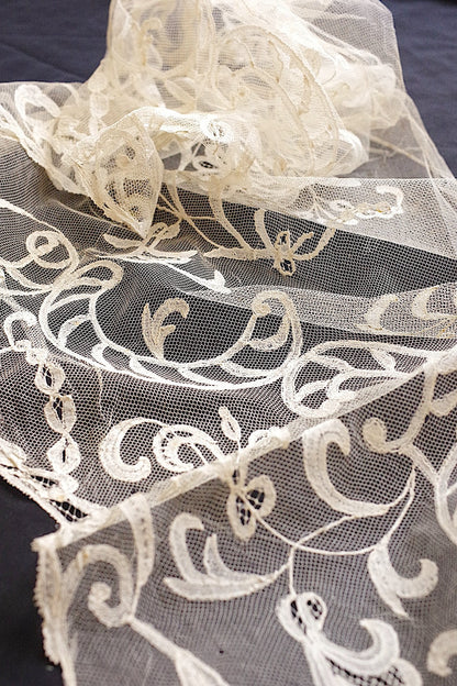 アンティークレース　antique dentelle　195cm .FR a l'epoque