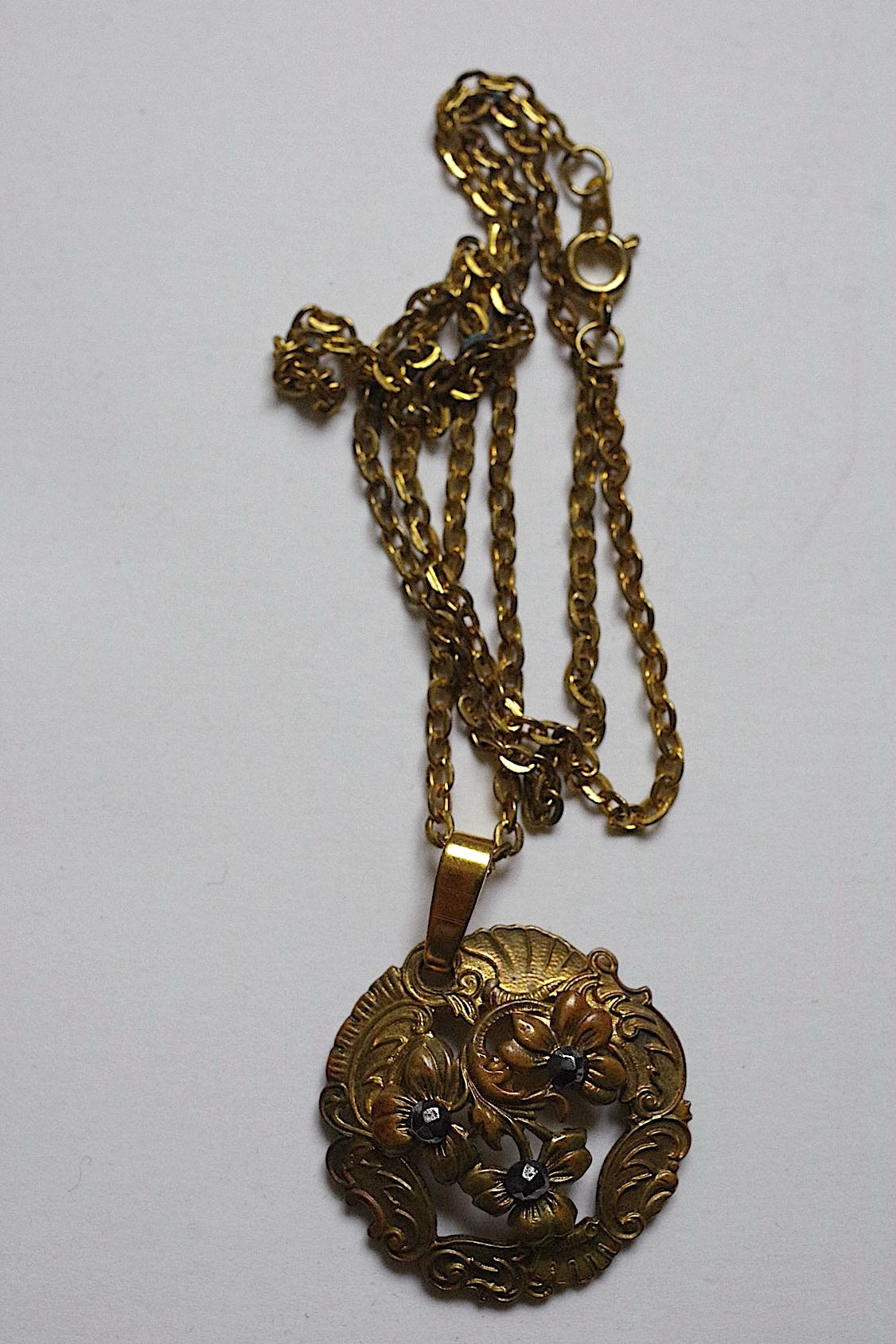 アンティークアクセサリー　antique pendentif　ペンダント　4 .FR a l'epoque