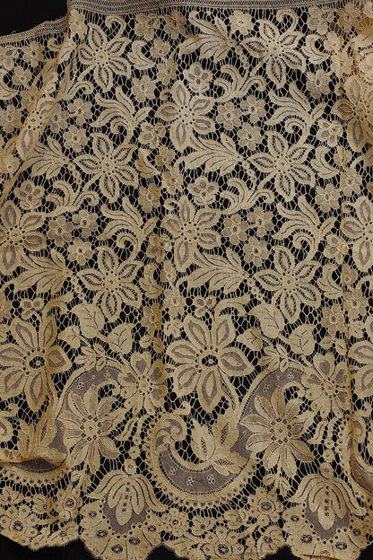 アンティークレース　dentelle antique 幅広 .FR a l'epoque