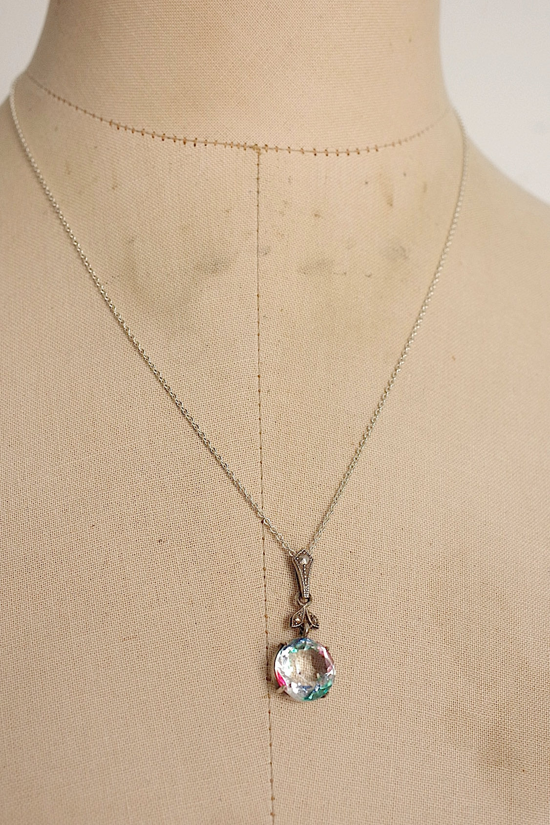 アンティークアクセサリー　collier antique アンティークペンダント .FR a l'epoque