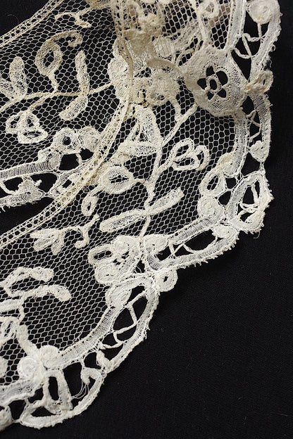 アンティークレース　antique dentelle アプリカッションアングレテールlot .FR a l'epoque