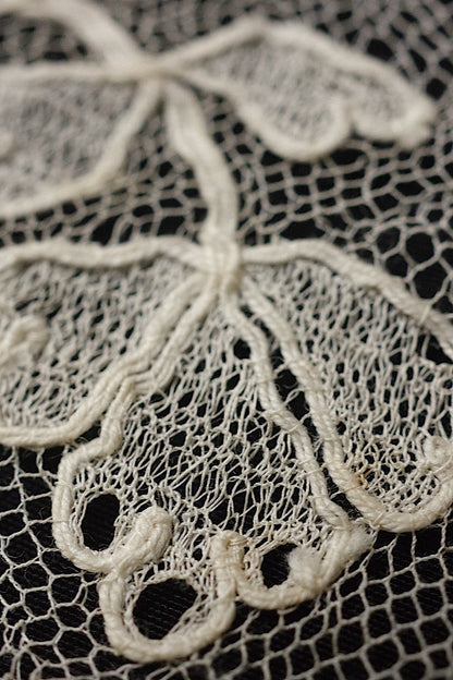 アンティークレース　antique dentelle ２種類 .FR a l'epoque