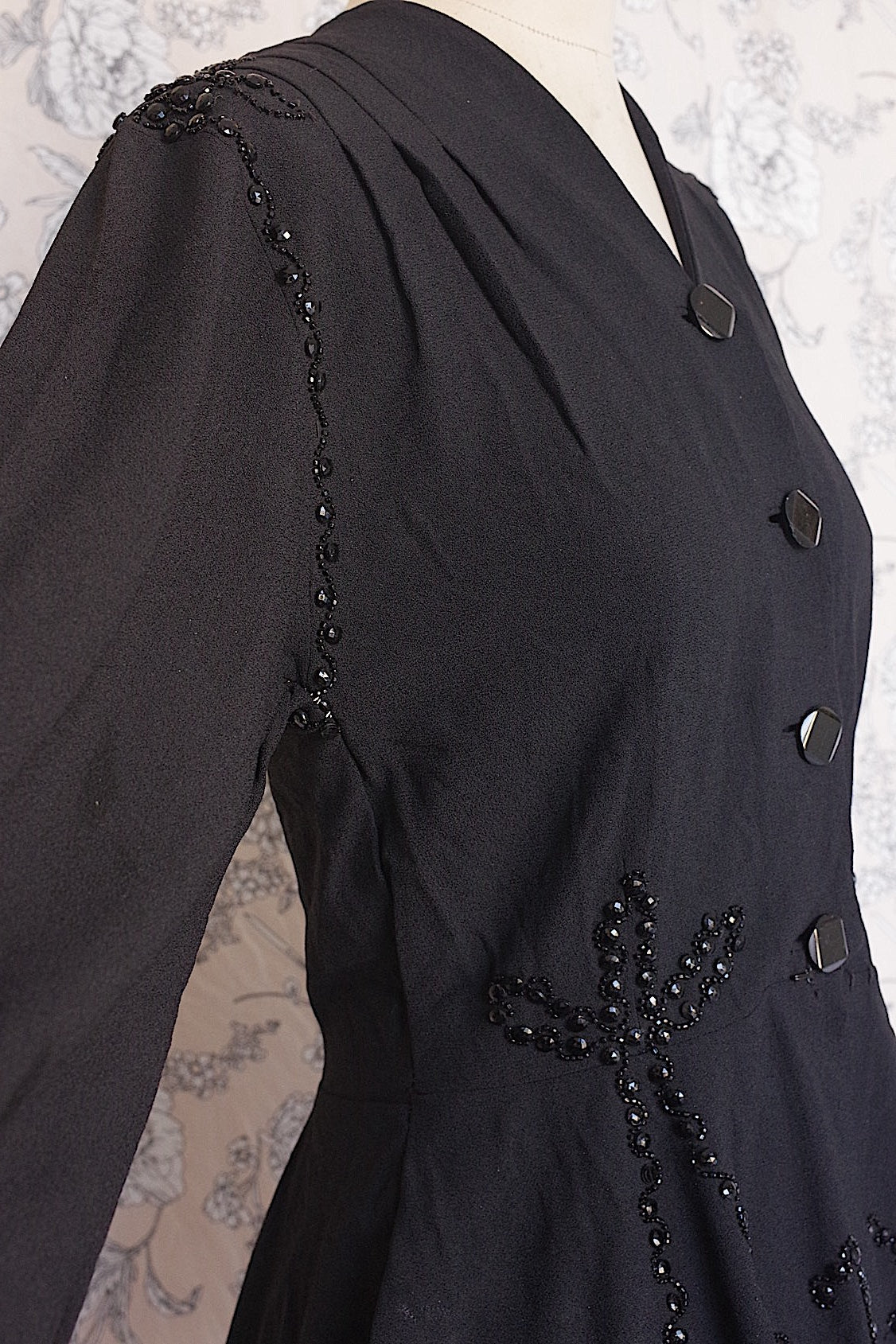 アンティークジャケット　vêtement antique black jacket .FR a l'epoque