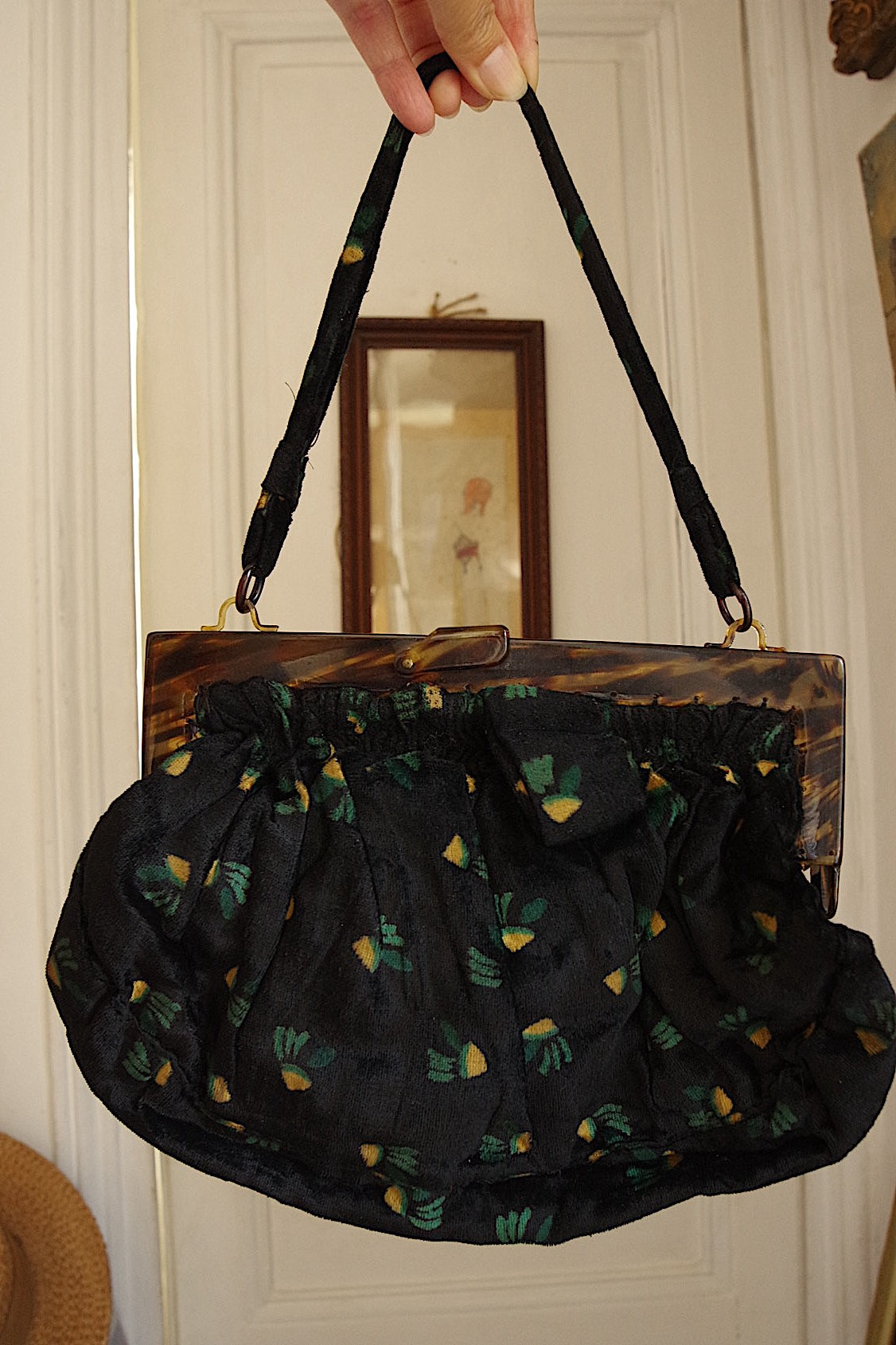 アンティークバッグ　bag antique ベロア生地 .FR a l'epoque