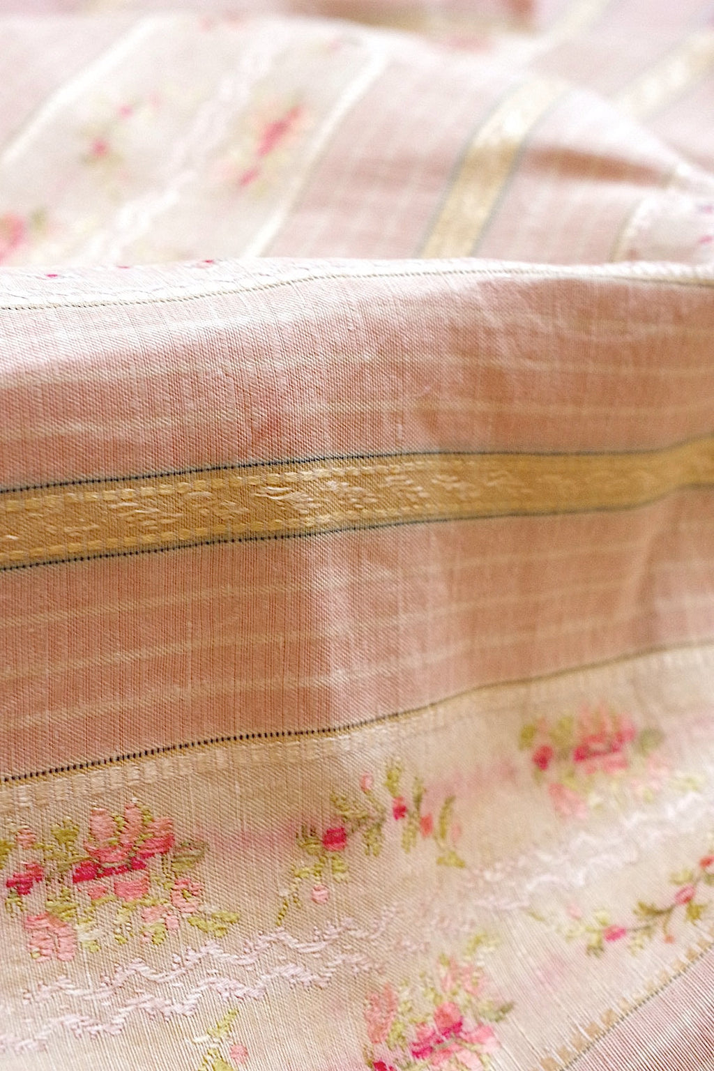 アンティーク生地　tissu antique アンティーク生地回収品素材に　2 .FR a l'epoque