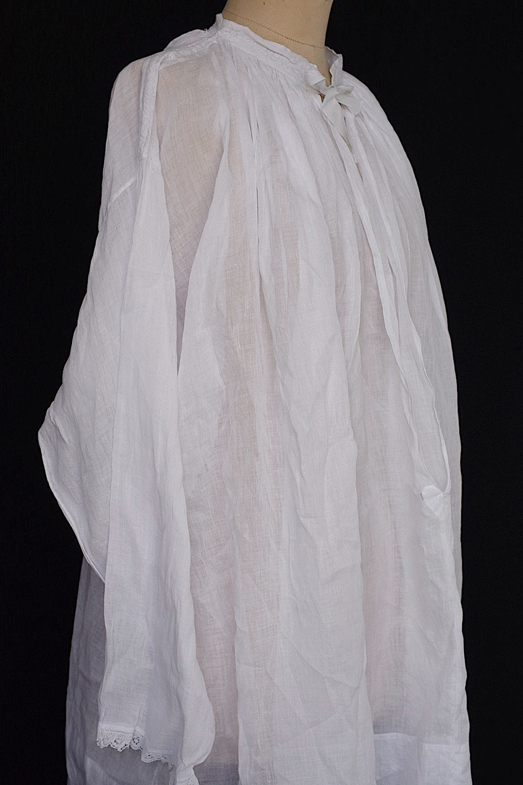 アンティーク教会チュニック　vêtement antique surplis Church Smock1 .FR a l'epoque