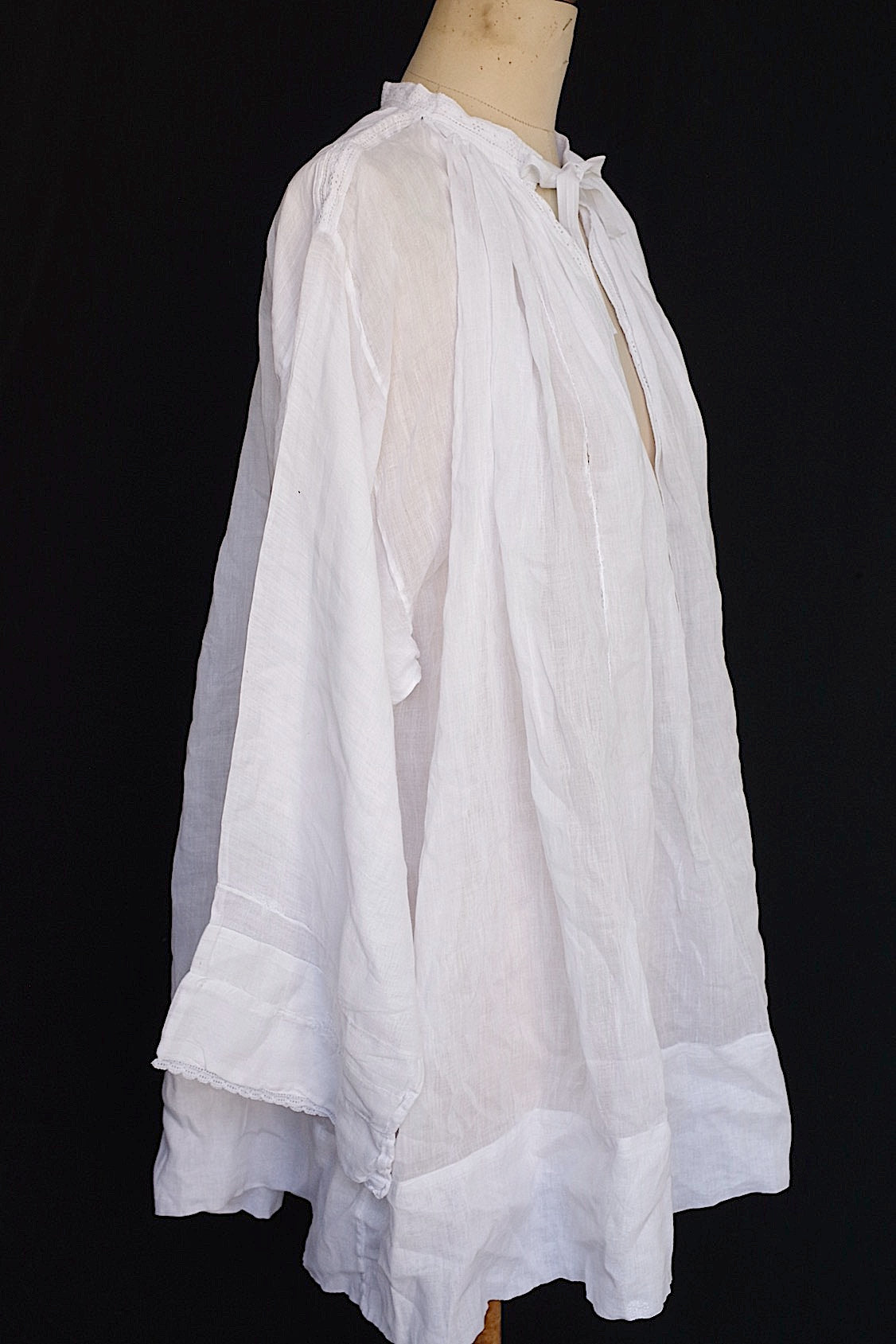 アンティーク教会チュニック　vêtement antique surplis Church Smock2 .FR a l'epoque