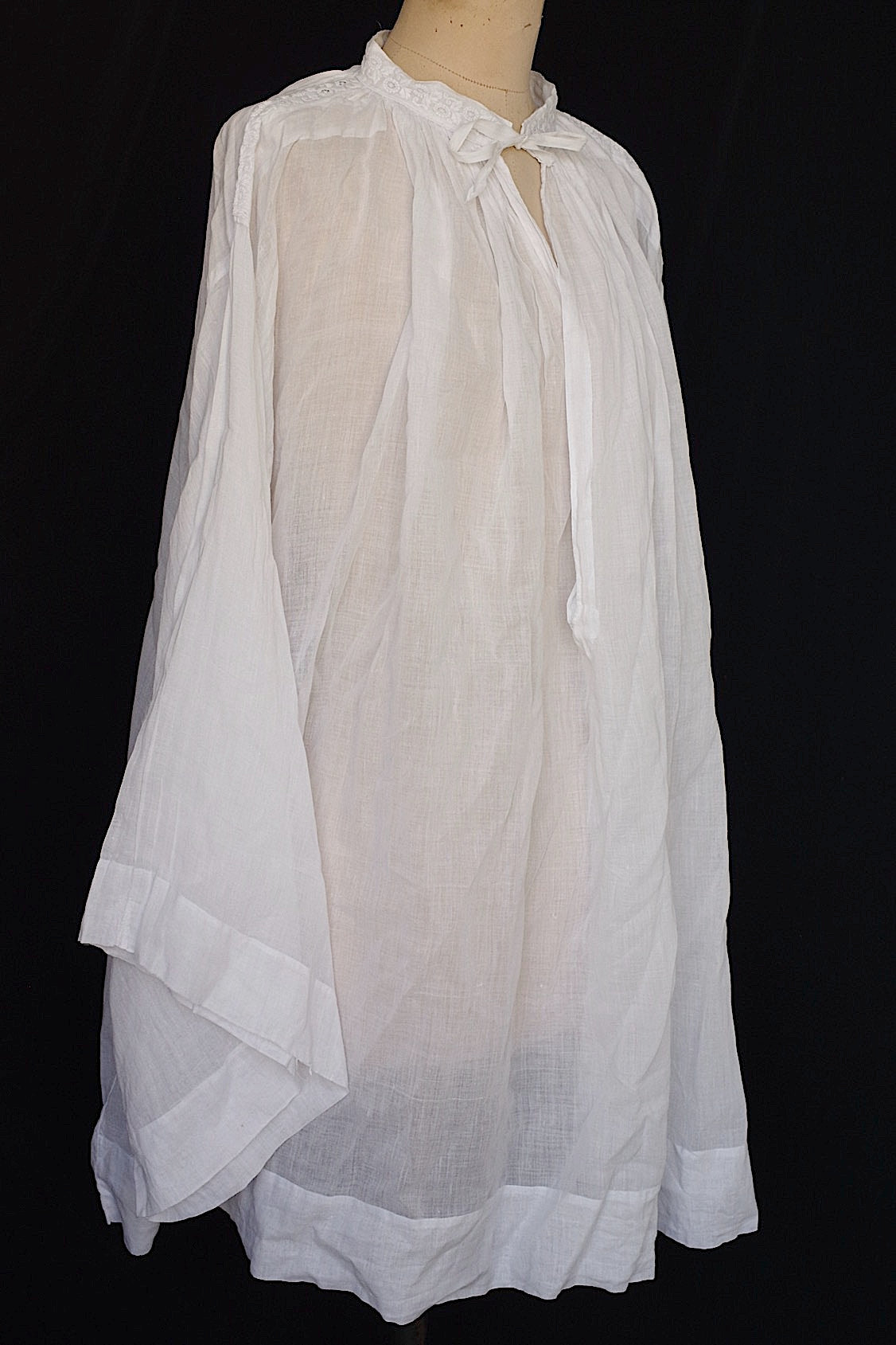 アンティーク教会チュニック　vêtement antique surplis Church Smock4 .FR a l'epoque