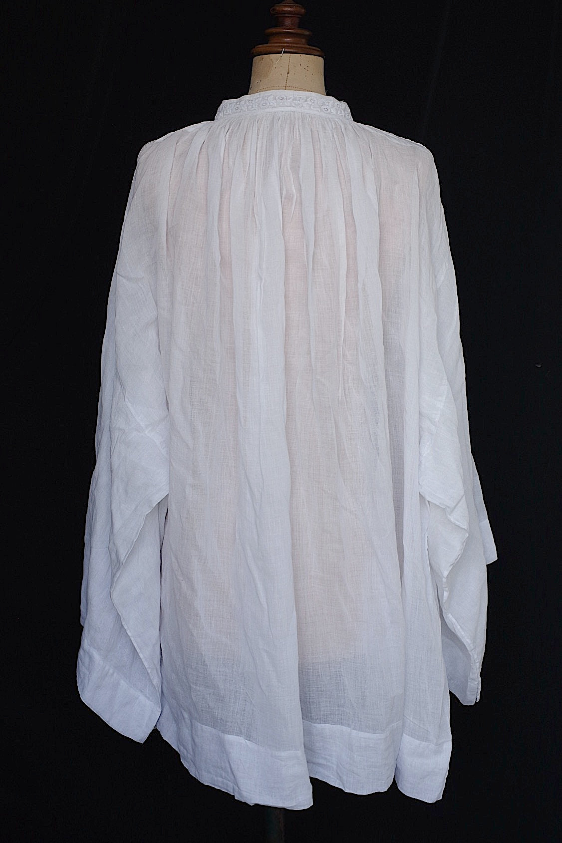 アンティーク教会チュニック　vêtement antique surplis Church Smock4 .FR a l'epoque